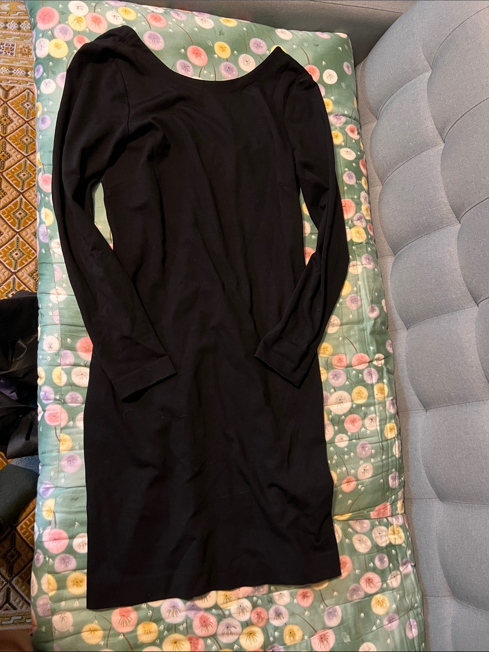 Banana Republic Classic Black Long-Sleeve Women's Dress